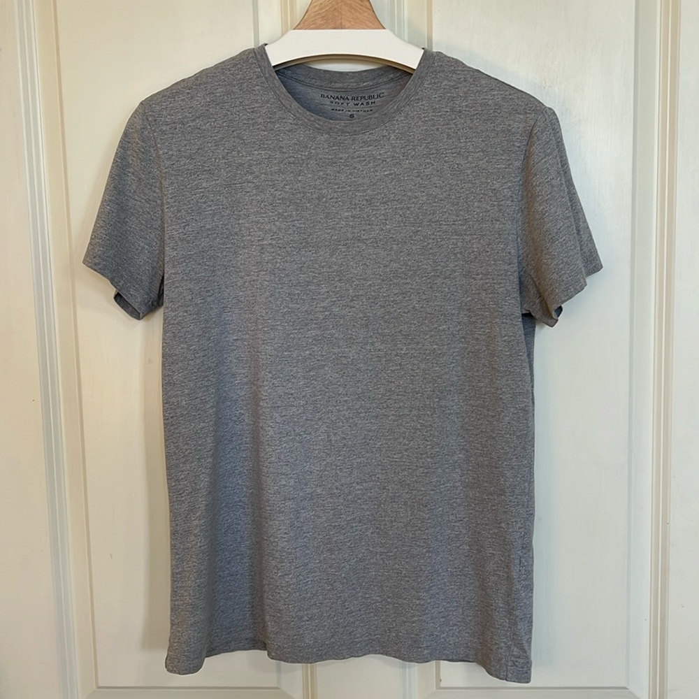 Banana Republic soft wash tshirt